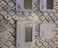 ESI thermostats 2 No. And programmer ES3247BRF and wifi hub
