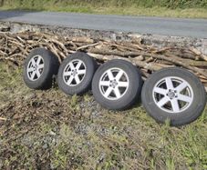 Volvo XC90 17 inch alloy wheels