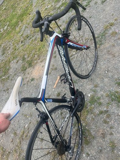 road bike feather weight