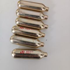 Gas cannisters