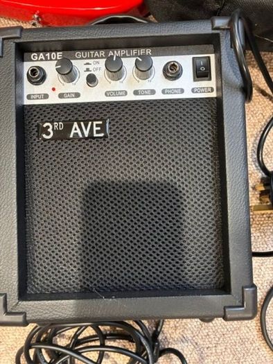 Electric guitares x 2 for Children