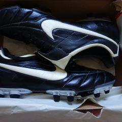 Football Boots Nike Air Legend Tiempo Black/White (2006) Size 7UK FG