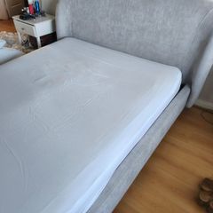 bed frame