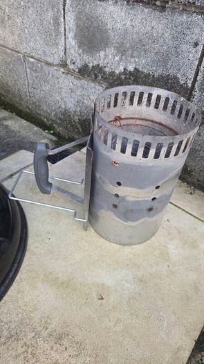 Weber Kettle BBQ with Charcoal Chimney Starter