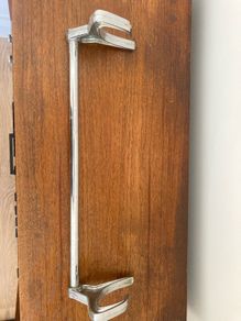 Clothes hanger for Rad