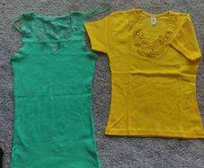 The woman's (girl's) clothes size XS (extra small) for free