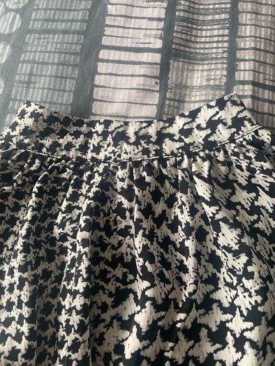 Size 8 black and white dress