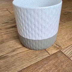 Plant pot