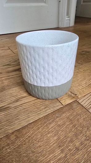 Plant pot
