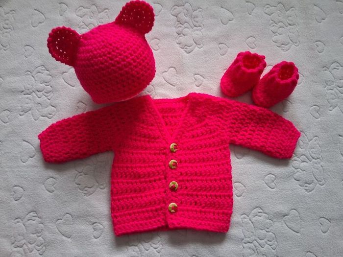 Handmade baby gift sets 0-3 months