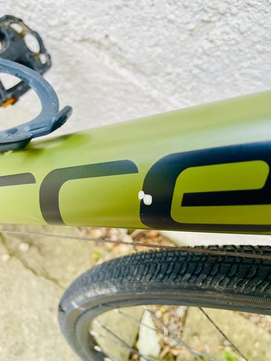 Carrera Crixus Gravel Adventure Bike Medium 18 inch Frame Shimano Claris Disc Brakes