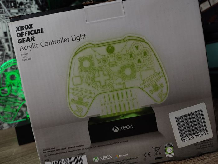 XBOX Acrylic Controller LED Neon Light ! XBOX Official Gear ! Brand New in Box !