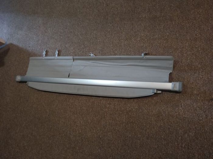 Rear boot cover Prius plus