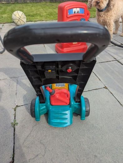 Little Tikes Lawnmower