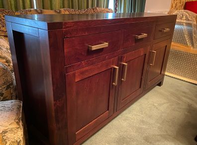 Sideboard