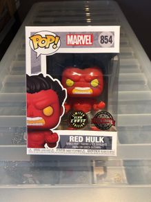 funko pop red hulk chase