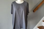 Velocity grey t-shirt, Size 2X / 20