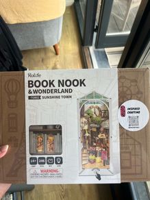 Rolife DIY Book Nook (Unopened)