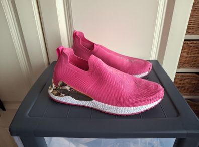 Ladies Trainers