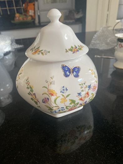 Aynsley cottage Garden  canister