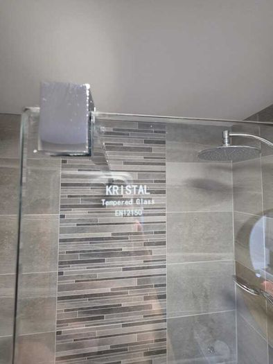 Shower Glass 76cm x199 cm