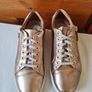 Clarks nallie Rose gold size 6D eu 39 leather Zip and lace closure In excellent condition Image 3