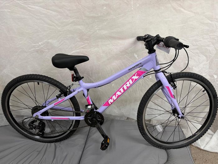 new 24" kids allot pink