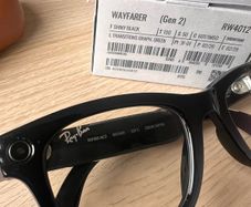 Ray-Ban Meta Wayfarer Gen 2 | Transitions | Like New