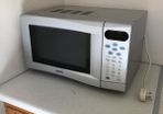 Microwave oven