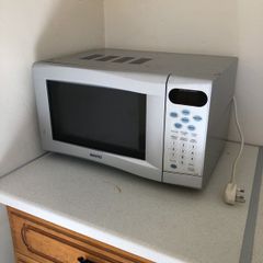 Microwave oven