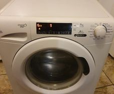 Candy washing machine