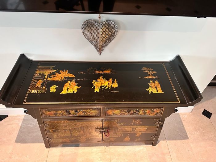 Chinese cabinet