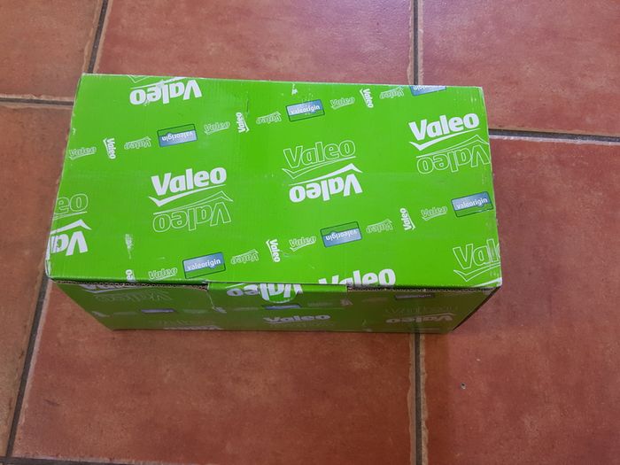 Genuine VALEO Starter Motor Audi A3 Seat Ibiza Leon Skoda Fabia Octavia Roomster Superb Yeti VW Golf V VI Jetta III Passat Polo Scirocco
