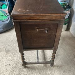 Edison Bell Record player