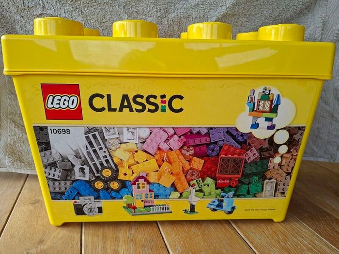 Lego Mixed Box - storage box included