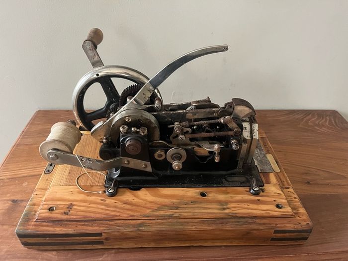 Frobana sewing machine