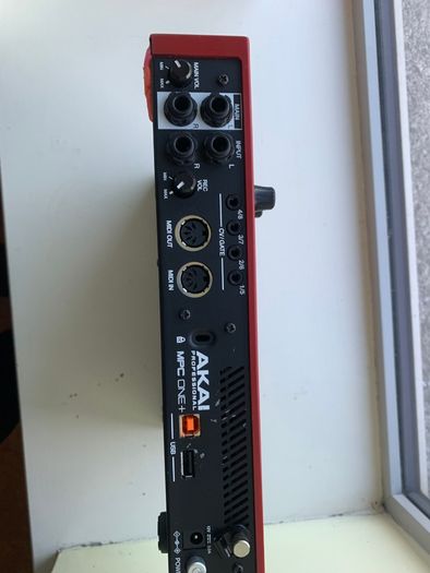 MPC One+ Standalone Audio and Music Production Centre