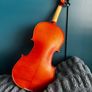 3/4 violin with bow & case Image 3