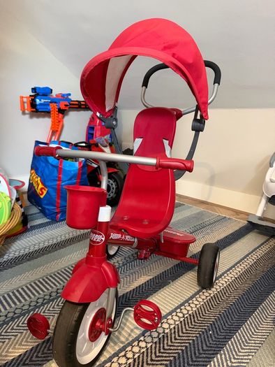 Radio Flyer 4-in-1 grow-with-me stroller tricycle