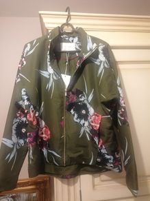 Vila jacket size small or UK10 BNWT