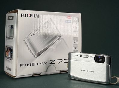 Fujifilm FinePix Z Series Z70 12.2MP Digital