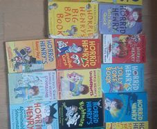 Horrid Henry Books x 17
