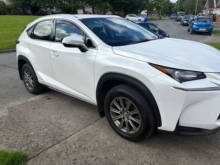 Lexus nx300h hybrid