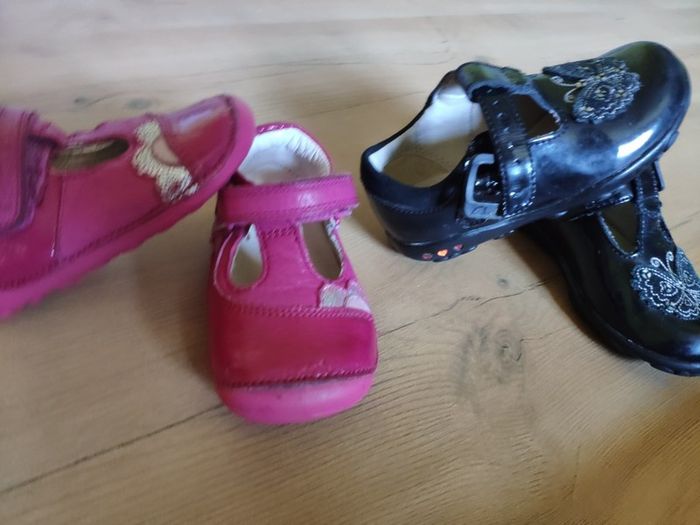 Clarks baby girl first walkers shoes lights up 3 4.5
