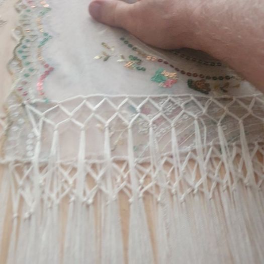 Table Runner Light Weight Fringed