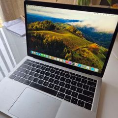 MACBOOK AIR, Light and stylish.