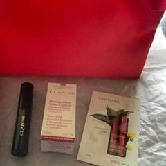 Clarins Gift Set