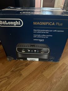 DeLonghi Magnifica Plus Bean To Cup Automatic Coffee Machine - Black