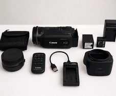 Canon LEGRIA HF G25 Camcorder
