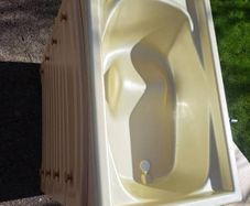 baby bath and changing table with drawers